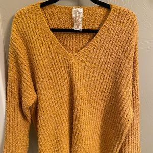 Sadie&Sage yellow baggy sweater